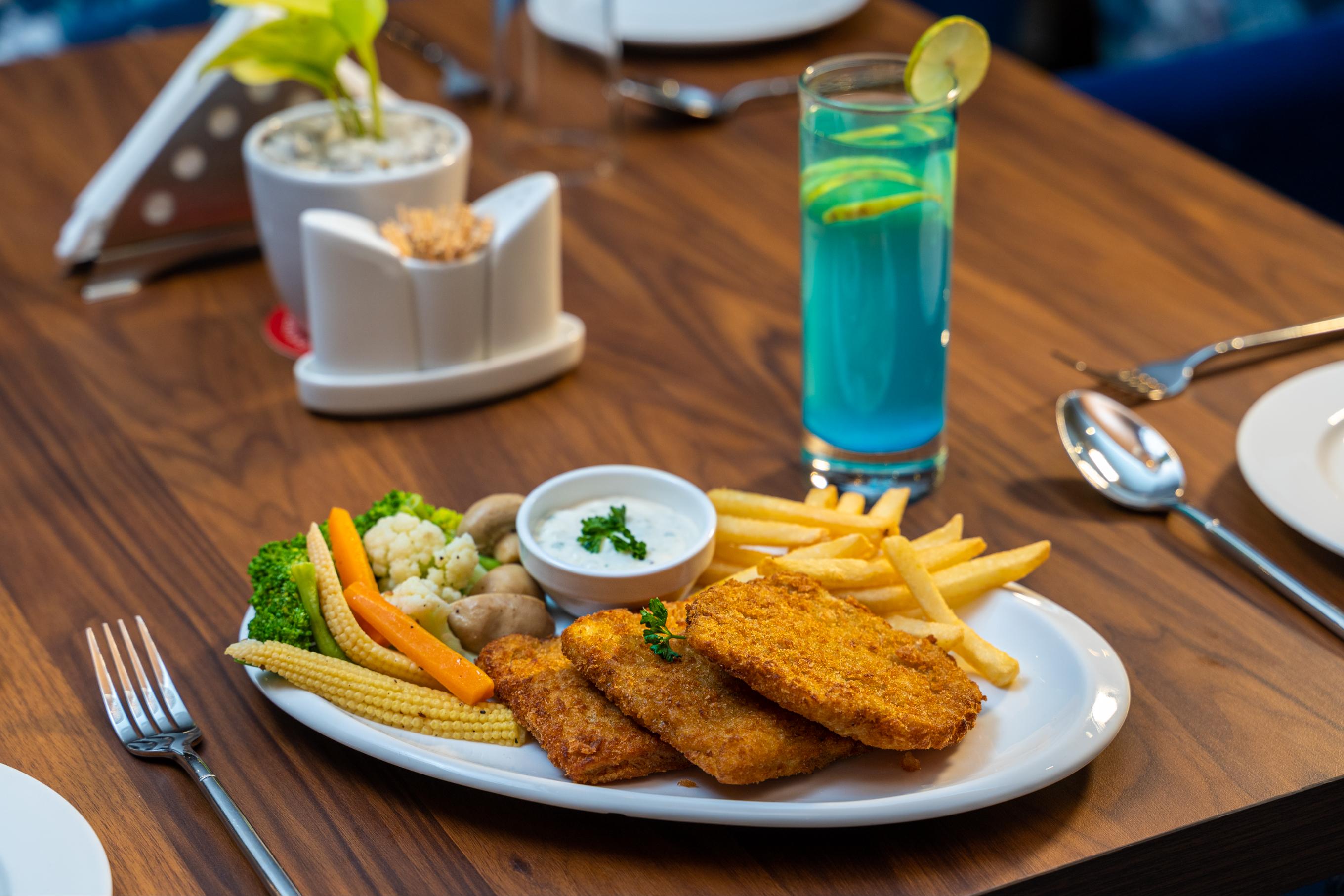Food at best luxury hotels in kathmandu